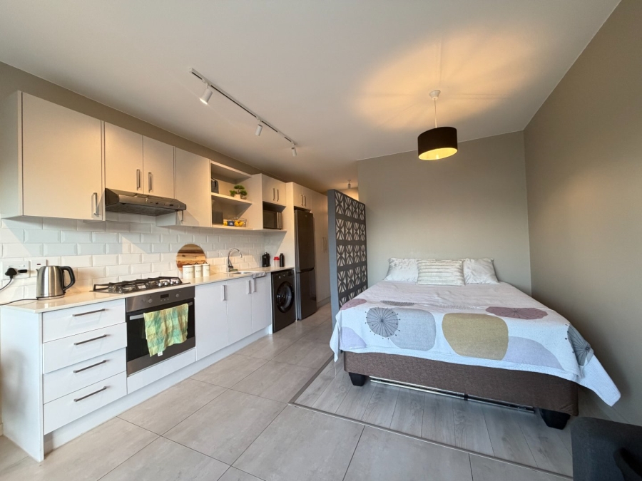  Bedroom Property for Sale in Table View Western Cape